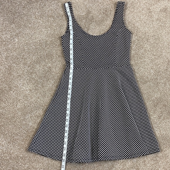 Forever 21 Women's Black/White Polka Dot Skater Dress Size S EUC - Picture 8 of 8